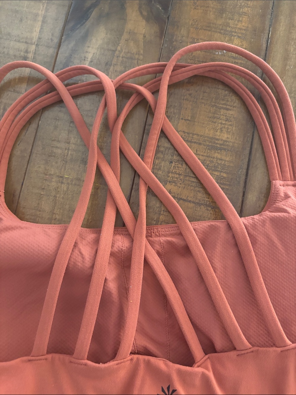 Athleta Strappy Sports Bra - Rust Pink Size M - Picture 3 of 6
